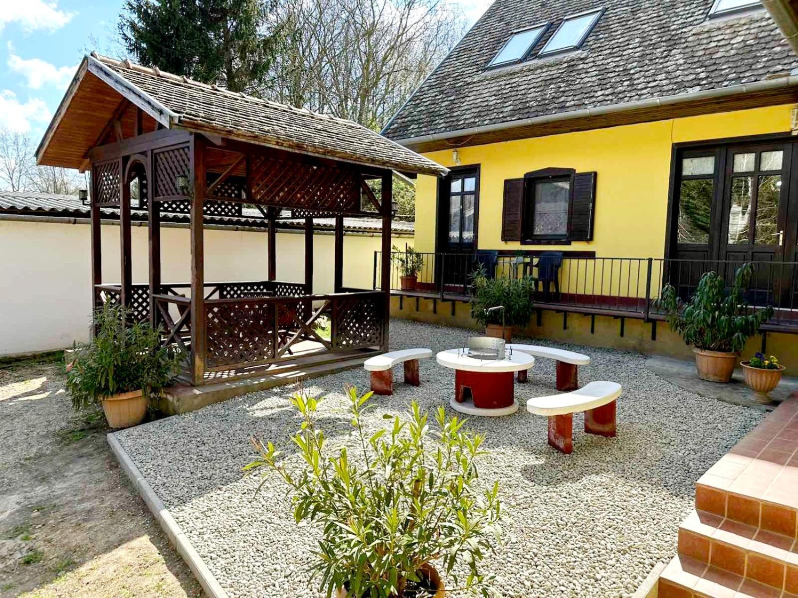 Forrás Maison d'hôtes Szálka